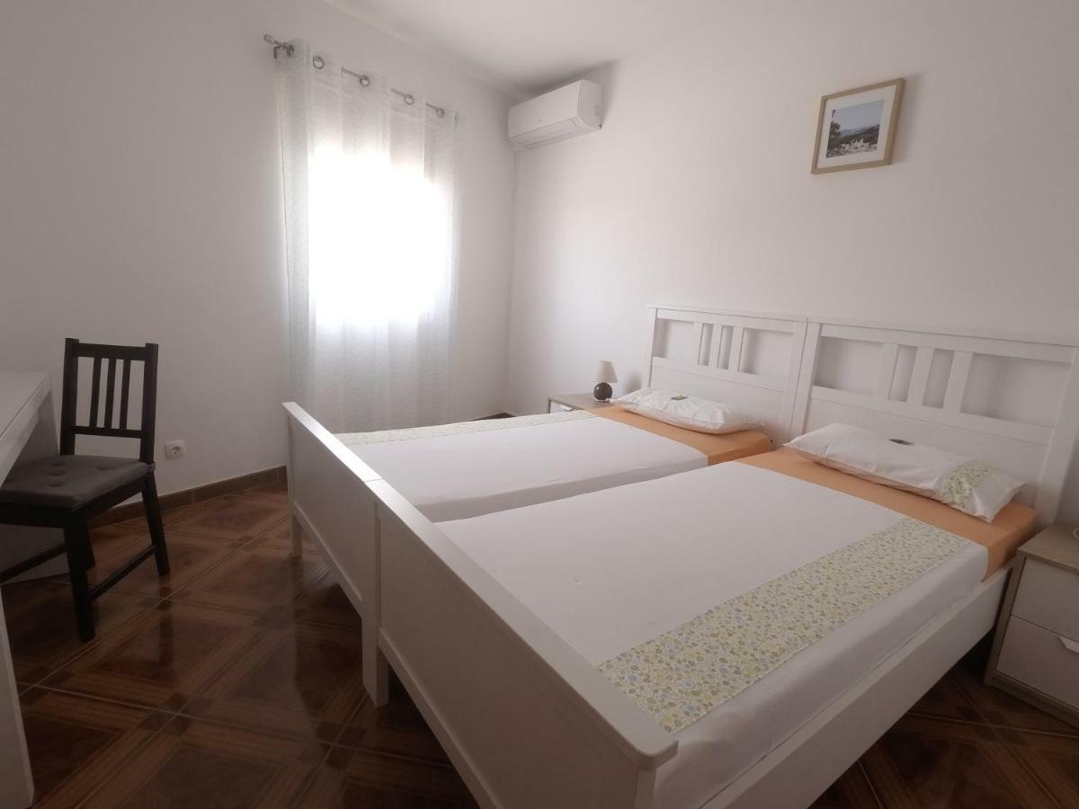 Apartments Pegla ネレジネ エクステリア 写真